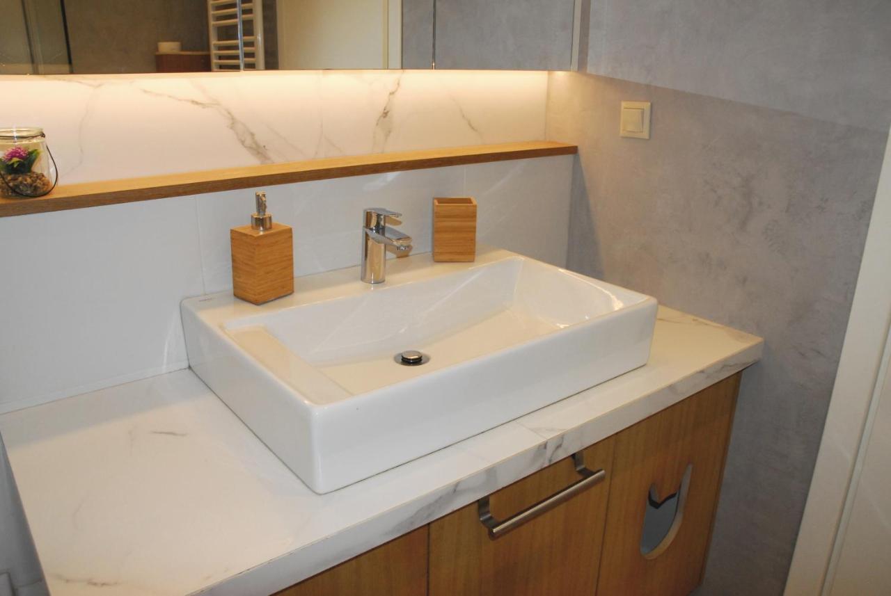 Appartement Modern House With Garden And Bathroom Tv In Front Of The Venetial Walls Héraklion