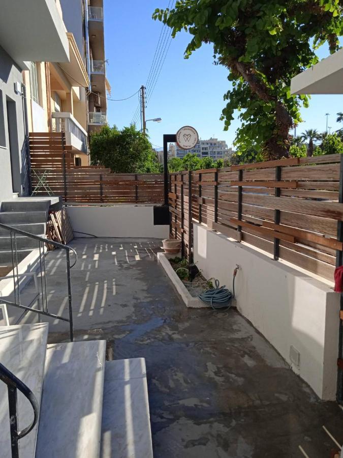 Modern House With Garden And Bathroom Tv In Front Of The Venetial Walls * Héraklion